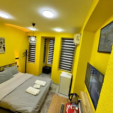 Aparthotel Taksim Academie House 4*