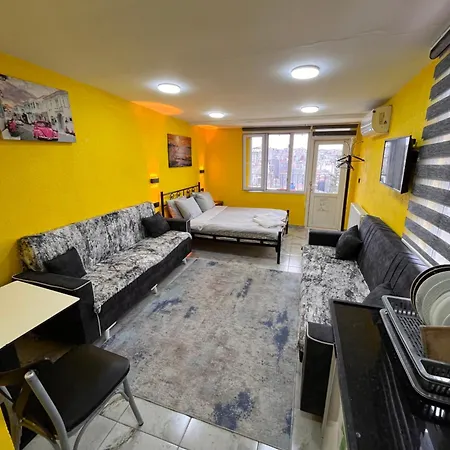 Taksim Academie House Aparthotel 4*