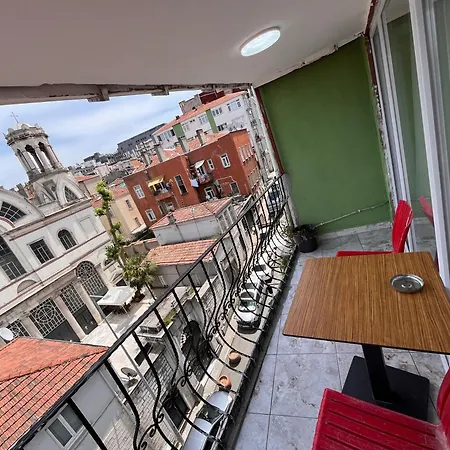 Aparthotel Taksim Academie House 4*