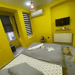 Taksim Academie House شقة فندقية